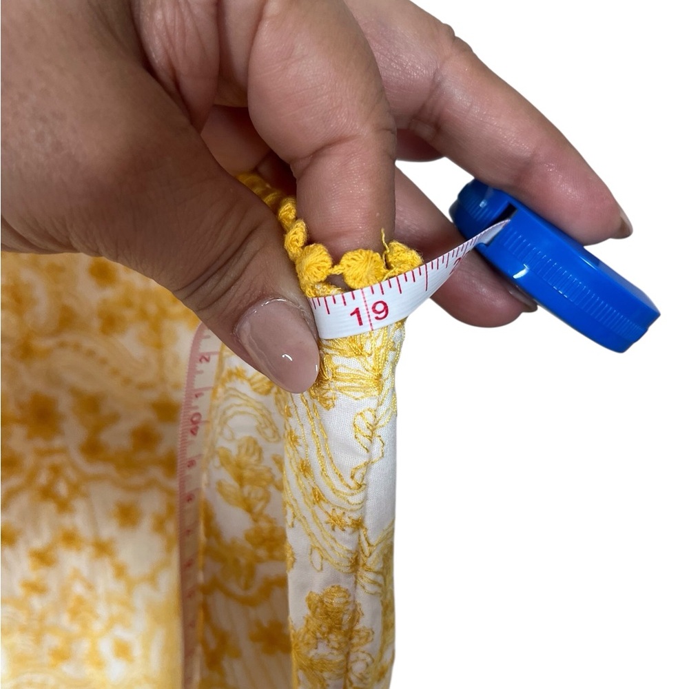Chelsea & Violet Preppy Yellow Embroidered Shift Dress Summer Beach Coastal LG - Picture 5 of 8